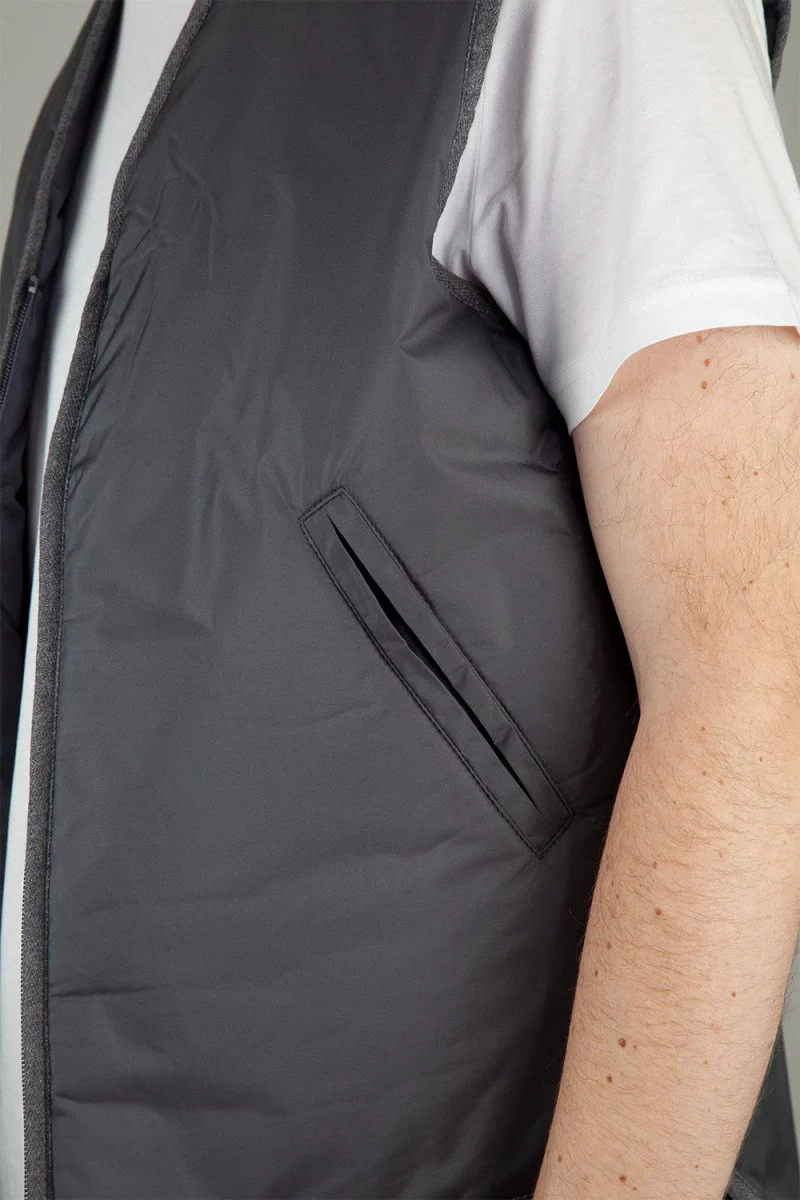 La Paz Penouco Padded Vest (Dark Grey) - Image 3