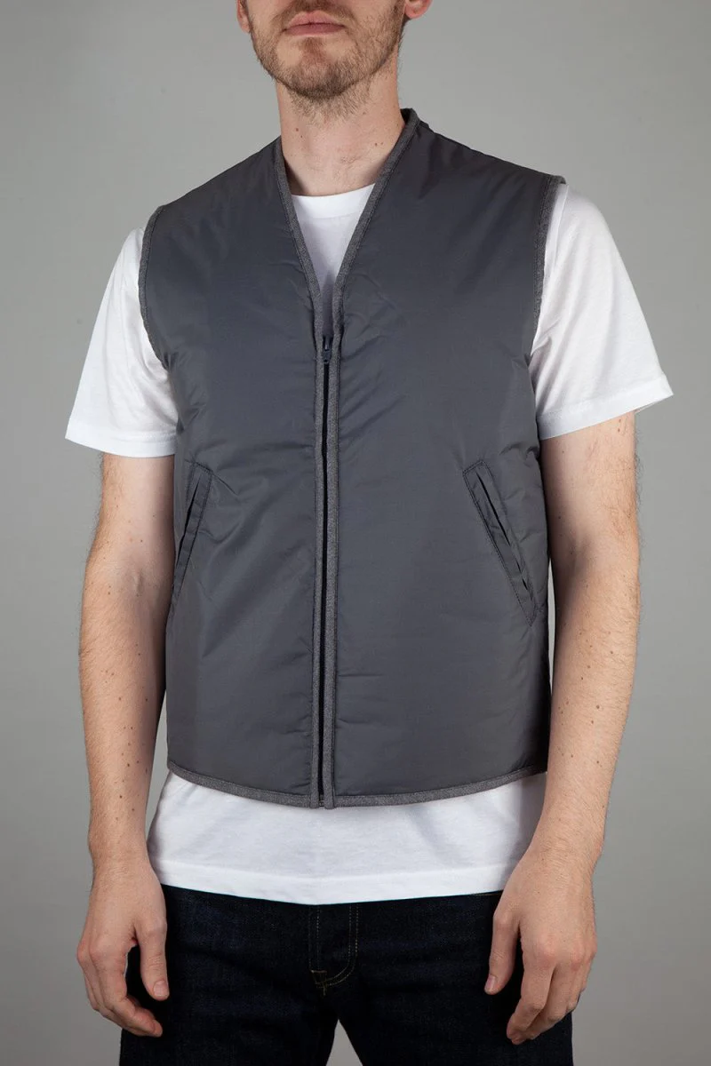 La Paz Penouco Padded Vest (Dark Grey) - Image 6